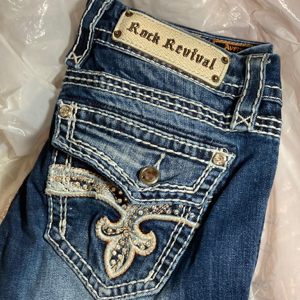 Rock revival pants size 28 blue jeans.